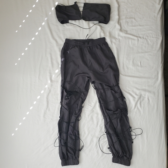 PrettyLittleThing Women Gray Shell Bralet Sweatpants Set Size 8 Babydoll Utility - Picture 3 of 13